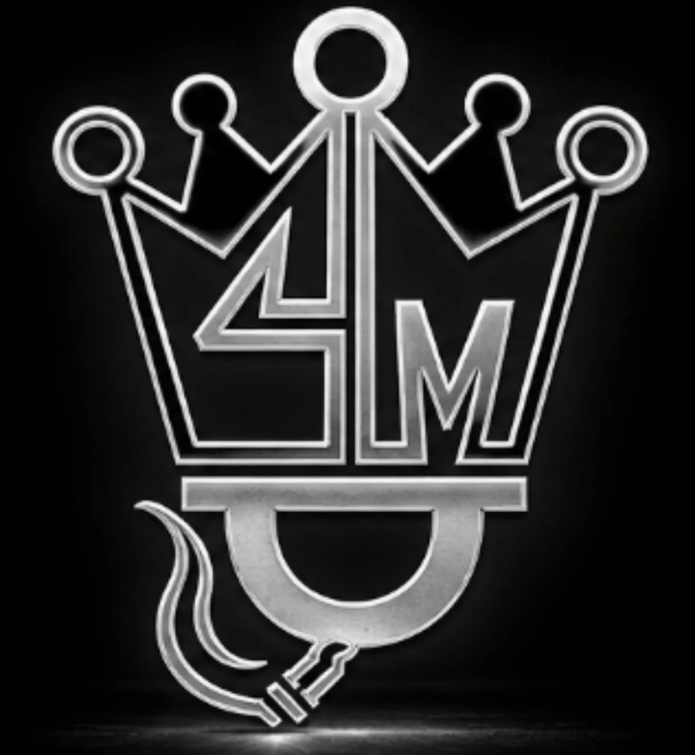 Chrome smiling crown
