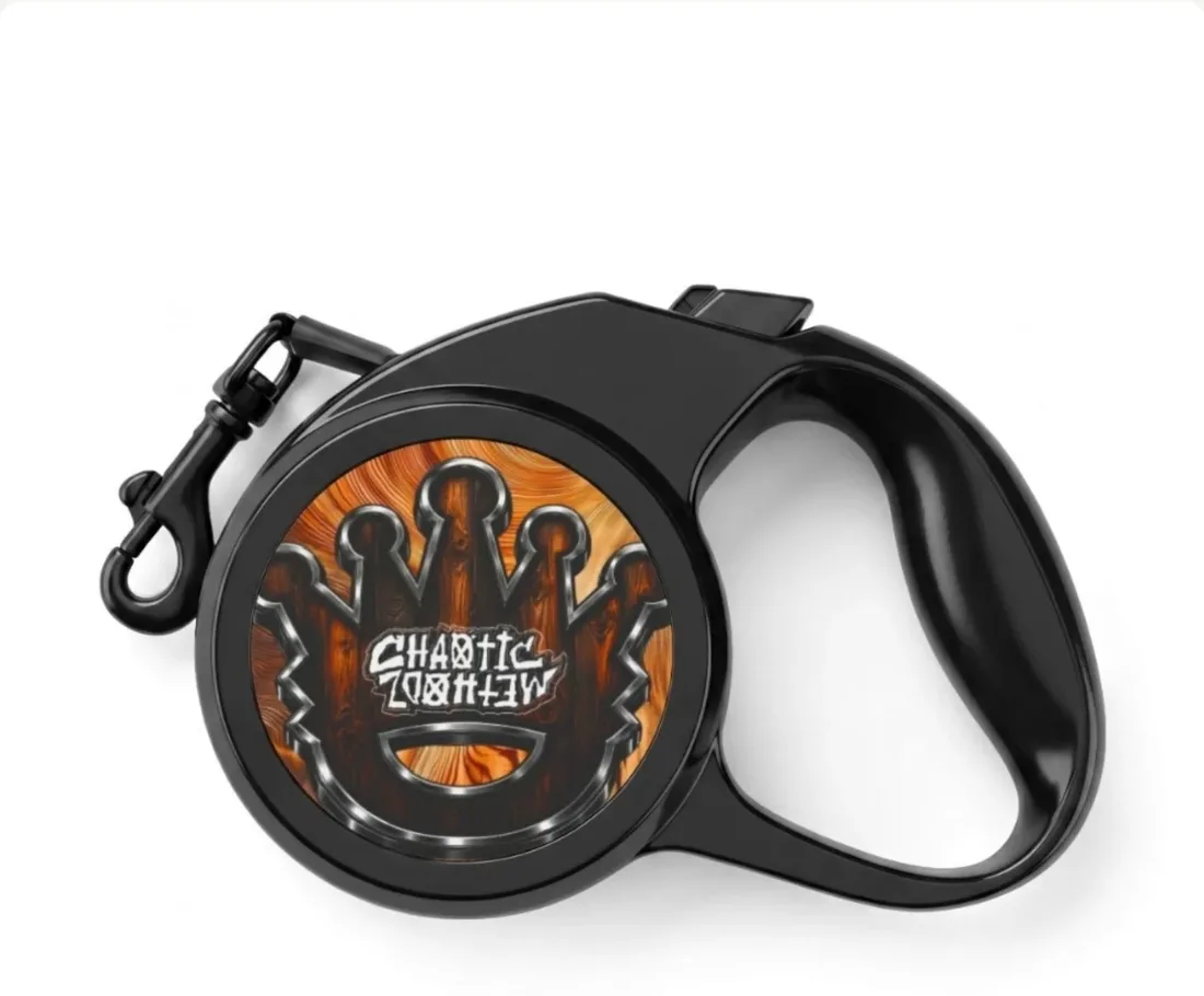 CM crown retractable leash